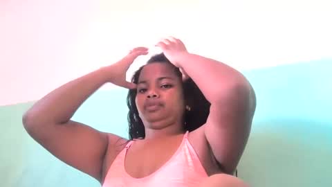 Snapshot of juliah02 chatting on January 31, 5:40 am juliah02 online show from January 31, 5:40 am