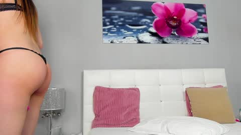 Snapshot of juliahunts chatting on January 18, 6:24 am JuliaHunt online show from January 18, 6:24 am