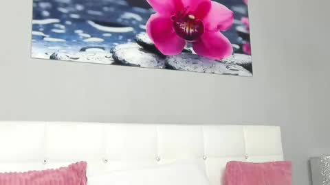 Snapshot of juliahunts chatting on February 27, 8:17 am JuliaHunt online show from February 27, 8:17 am