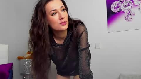 Snapshot of juliahunts chatting on November 30, 7:01 am JuliaHunt online show from November 30, 7:01 am