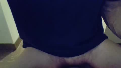 Snapshot of julian6446 chatting on February 5, 12:10 am julian6446 online show from February 5, 12:10 am