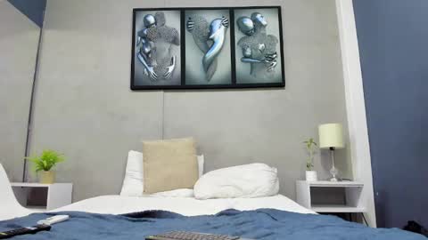 Snapshot of julian_billy chatting on December 23, 3:12 pm julian billy online show from December 23, 3:12 pm