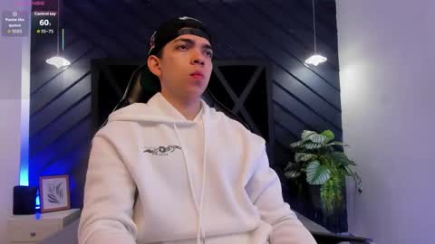 JULIAN  online show from January 14, 11:16 am