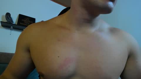 Snapshot of julian_wallace chatting on September 12, 7:25 pm julian_wallace online show from September 12, 7:25 pm