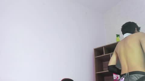 Julian online show from June 6, 8:46 pm