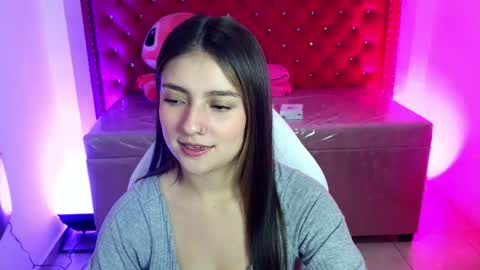 juliana_diamond_ online show from July 4, 3:13 am