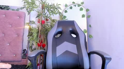 JulianaCarter online show from April 25, 9:23 pm