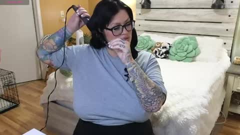 Texas Mamasita online show from March 24, 9:03 am