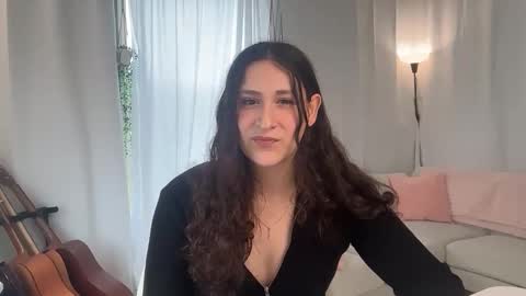Snapshot of julianmichaelsvip chatting on June 8, 3:45 pm julianmichaelsvip online show from June 8, 3:45 pm