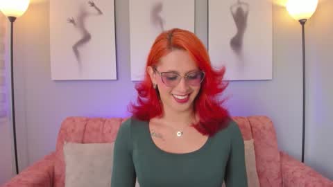 Juliana online show from September 16, 1:23 pm