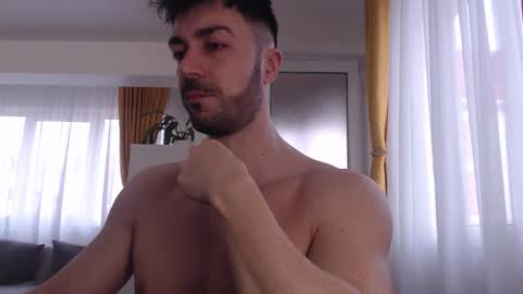 JulianRoyce online show from March 3, 6:08 am