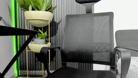 Snapshot of juliansexxx16 chatting on March 11, 11:44 pm Julian online show from March 11, 11:44 pm