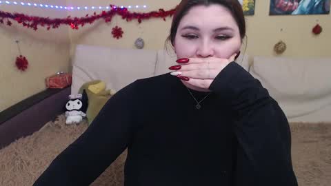 Snapshot of juliasane_ chatting on January 3, 9:47 pm Jul online show from January 3, 9:47 pm