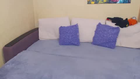Snapshot of juliasane_ chatting on October 19, 2:40 pm Jul online show from October 19, 2:40 pm