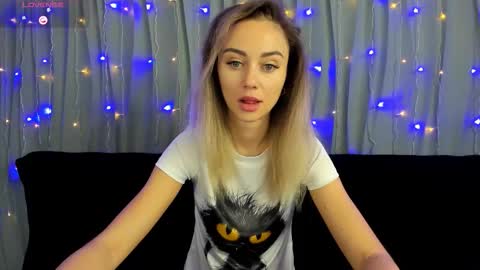 Snapshot of juliastar41 chatting on November 13, 3:16 am Yulya online show from November 13, 3:16 am