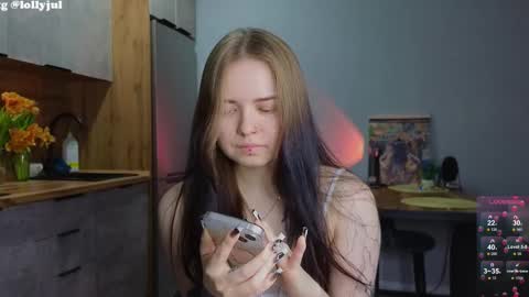 Snapshot of julidropp chatting on March 12, 8:20 pm julidropp online show from March 12, 8:20 pm