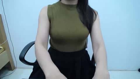 julie9x online show from May 2, 8:36 pm