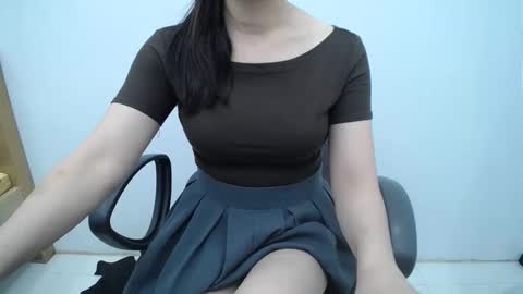 julie9x online show from May 8, 8:36 pm
