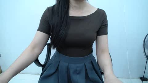 julie9x online show from July 8, 9:08 pm