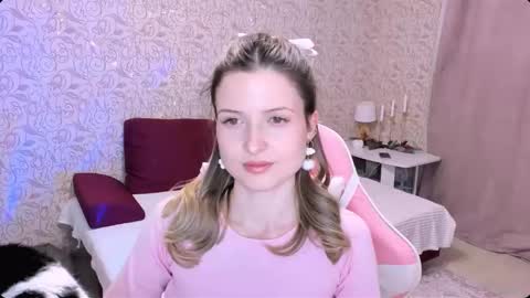 Julie online show from December 31, 7:40 pm