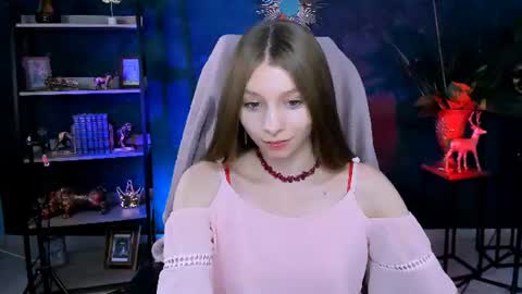 Snapshot of juliedaniel chatting on June 22, 7:38 am juliedaniel online show from June 22, 7:38 am