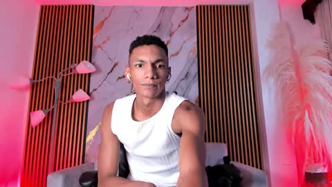 Julien online show from October 2, 12:23 pm