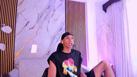 Julien online show from October 5, 2:04 pm