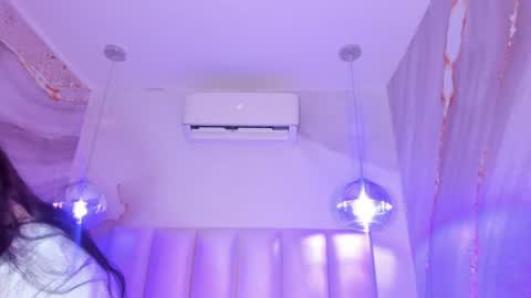 Juliet online show from June 25, 3:39 am