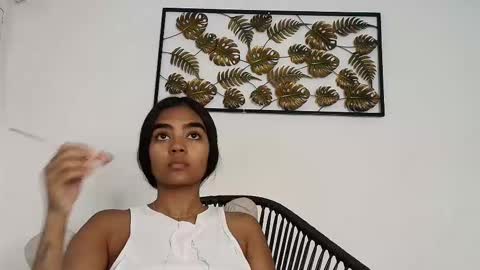 Snapshot of julieta_aguilar chatting on October 5, 7:23 pm Juli online show from October 5, 7:23 pm