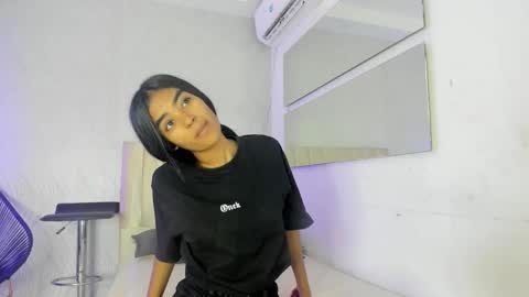 Juli online show from January 7, 6:54 pm