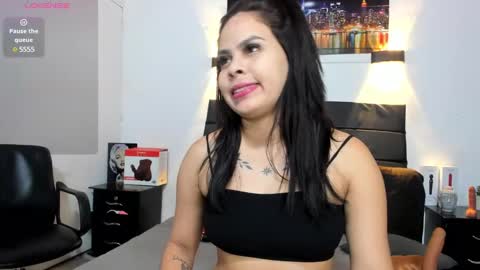 Julieta  online show from January 10, 9:55 am