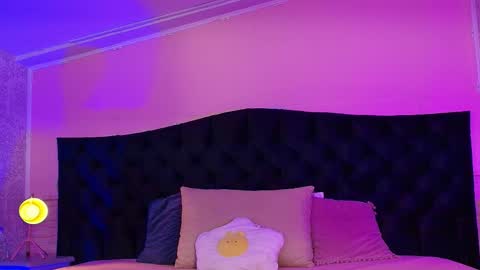 Julieta  online show from May 30, 12:24 pm