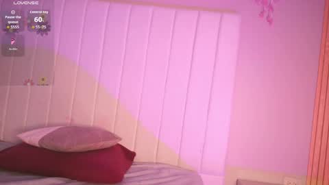 Julieta  IG juietaflower06 online show from March 3, 1:50 pm