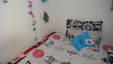 Snapshot of julieta_hass chatting on November 14, 8:40 pm Julieta Hass online show from November 14, 8:40 pm