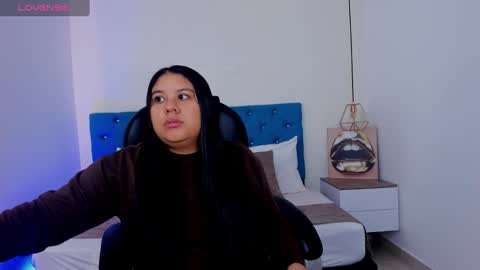 Snapshot of julieta_miller01 chatting on September 27, 10:42 am Julieta Mille online show from September 27, 10:42 am