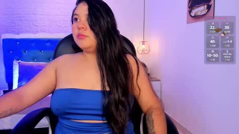 Snapshot of julieta_miller01 chatting on October 14, 11:33 am Julieta Mille online show from October 14, 11:33 am