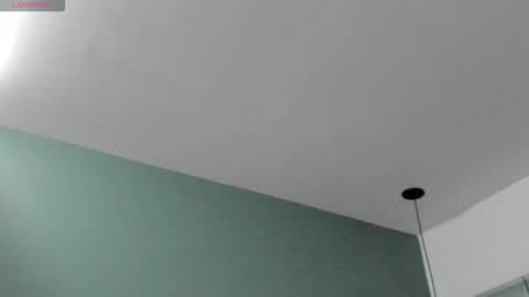 Snapshot of julieta_rose__ chatting on November 21, 6:39 pm online show from November 21, 6:39 pm