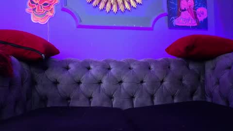  Julieta  online show from February 8, 11:33 am