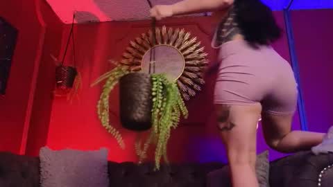  Julieta  online show from November 12, 11:54 am