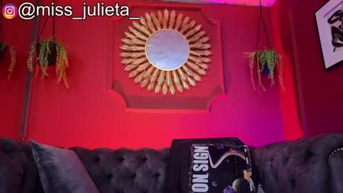  Julieta  online show from June 25, 11:37 am
