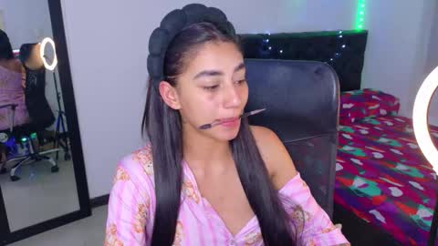 Julieta online show from December 16, 1:10 am