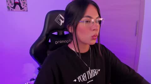 Snapshot of julietariverss chatting on February 16, 4:42 pm Julieta online show from February 16, 4:42 pm