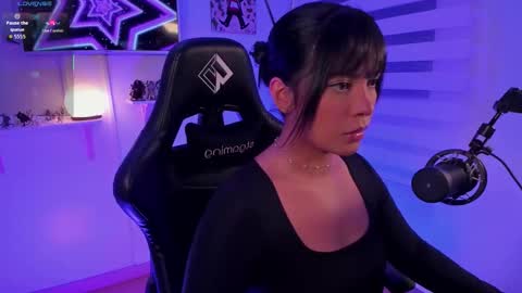 Snapshot of julietariverss chatting on September 12, 2:11 am Julieta online show from September 12, 2:11 am