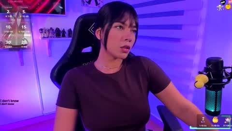 Snapshot of julietariverss chatting on October 31, 1:28 am Julieta online show from October 31, 1:28 am