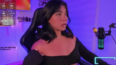 Snapshot of julietariverss chatting on November 27, 1:18 am Julieta online show from November 27, 1:18 am