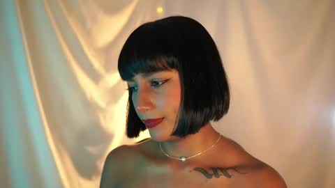 Snapshot of julietawinona chatting on October 25, 8:58 pm julietawinona online show from October 25, 8:58 pm