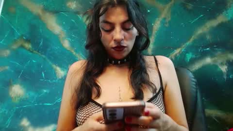    online show from September 18, 9:22 am