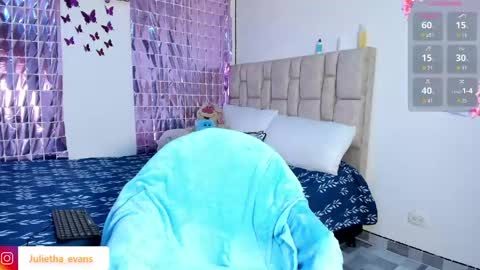 julietha online show from April 14, 12:38 am