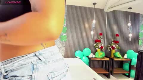 Julietha online show from March 18, 1:31 am