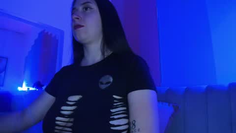   online show from June 29, 4:40 pm